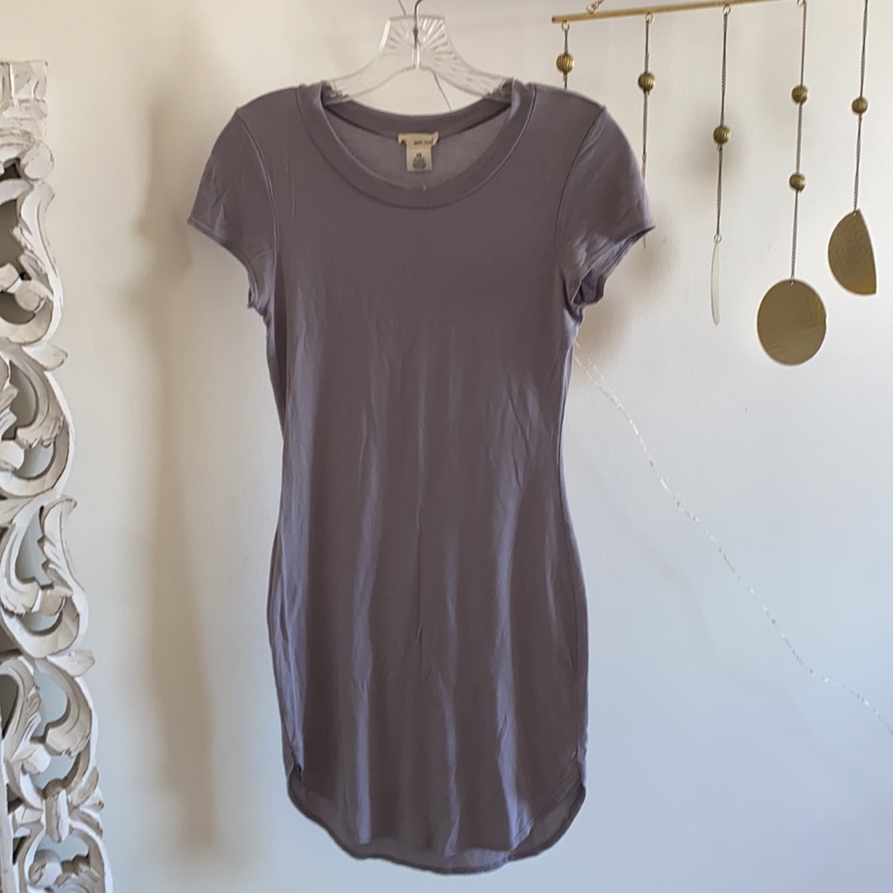 🪞 short sleeve midi dress